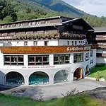 西哈特西罗斯酒店 3*