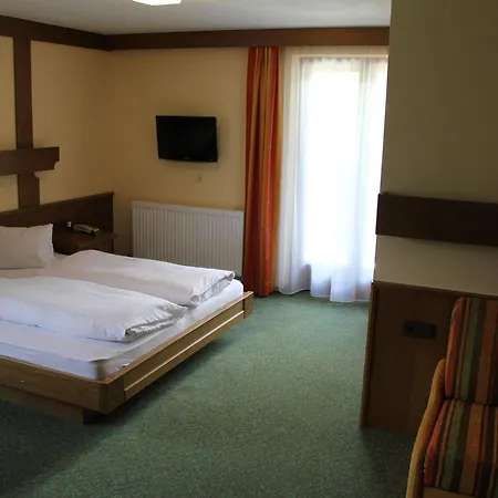 Seehueter's Seerose - Piburger See, 3*