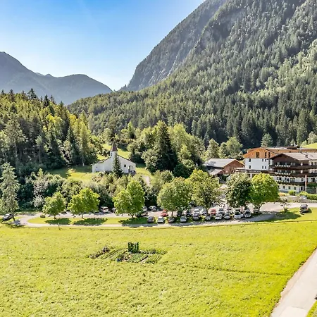 Seehueter's Seerose - Piburger See, 3* Oetz